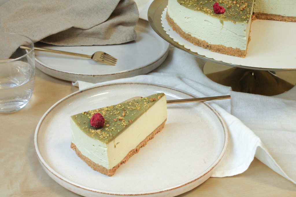 Pistáciový cheesecake s bílou čokoládou
